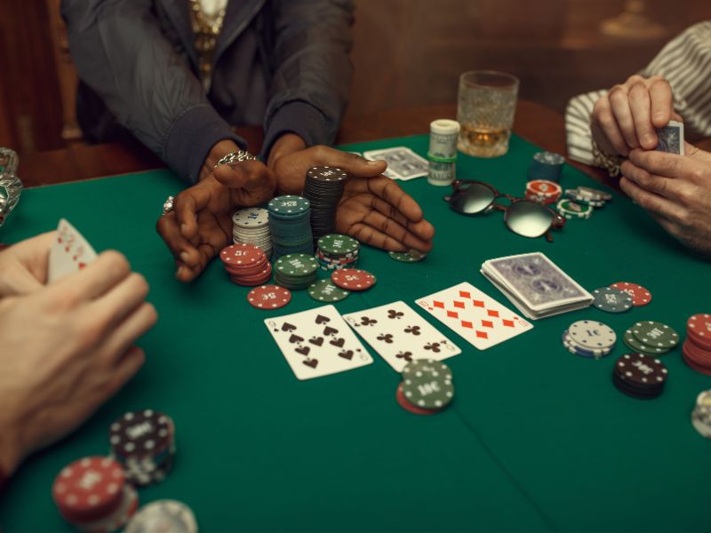 Vai trò của nhà cái và các công cụ hỗ trợ người chơi an toàn